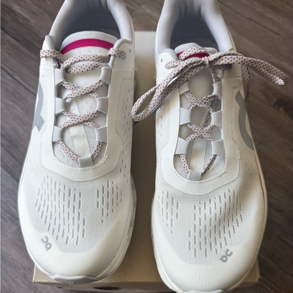 On Running Women's Cloudmonster 2 - Size 11  W